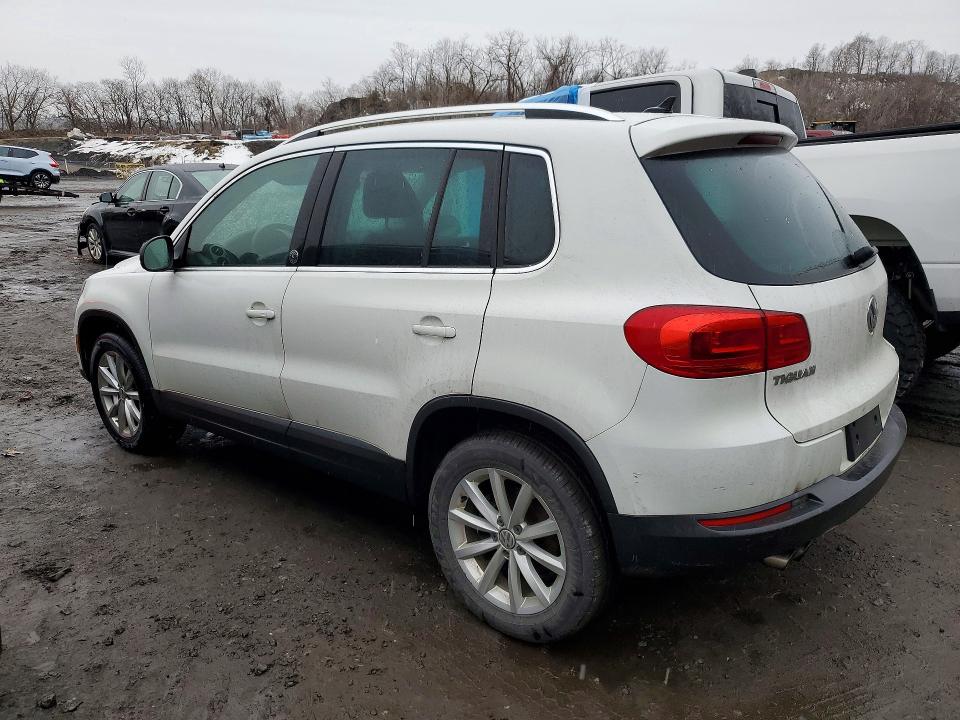 Продаж на аукціоні авто 2017 Volkswagen Tiguan Wolfsburg Edi, vin: WVGSV7AX6HK013538, номер лоту: 77626245