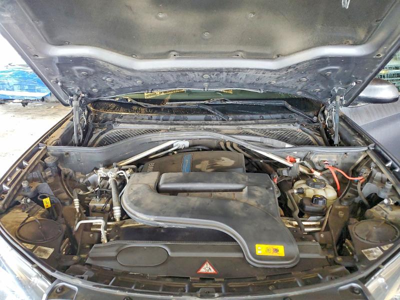 78377025 :رقم المزاد ، 5UXKT0C53G0S75300 vin ، 2016 Bmw X5 مزاد بيع