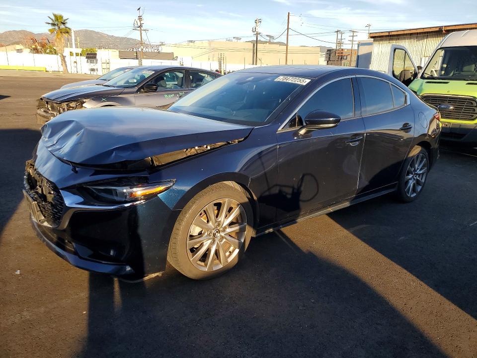 78472255 :رقم المزاد ، 3MZBPAEM1LM138666 vin ، 2020 Mazda 3 مزاد بيع