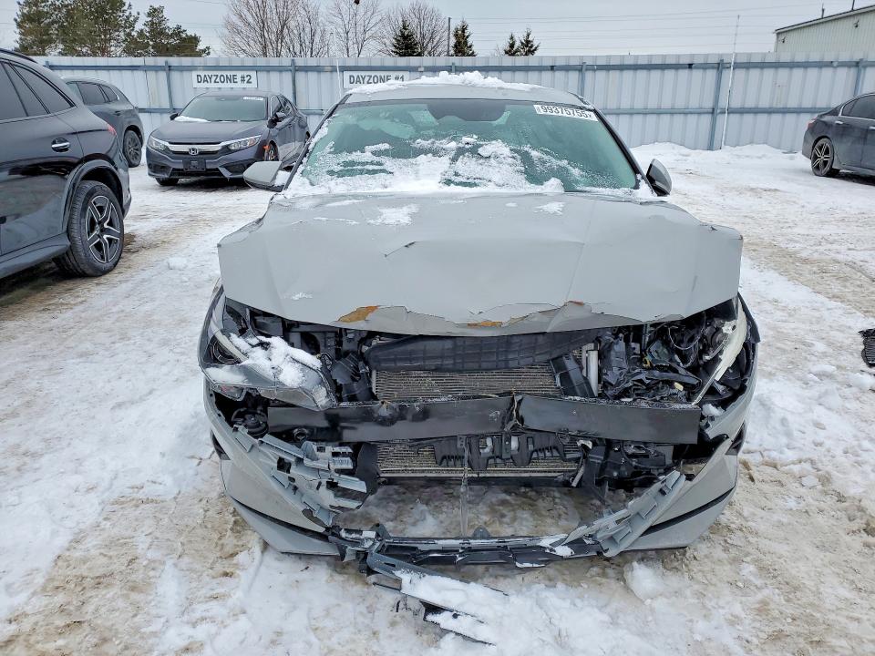 99375755 :رقم المزاد ، KMHLM4AG7NU285425 vin ، 2022 Hyundai Elantra Preferred 4dr مزاد بيع