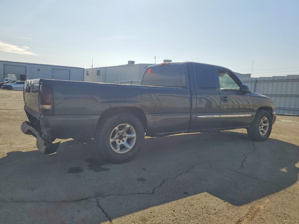 Продажа на аукционе авто 2003 Gmc New Sierra, vin: 1GTEC19T83E344599, номер лота: 74815775