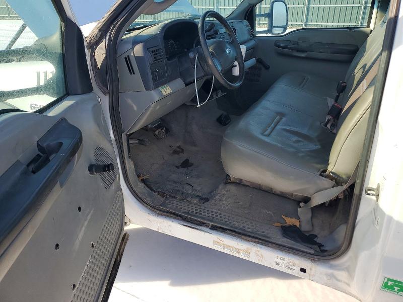 2006 Ford F550 Super მანქანა იყიდება აუქციონზე, vin: 1FDAF56P56ED35606, აუქციონის ნომერი: 75950005