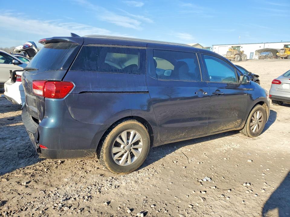 2015 Kia Sedona მანქანა იყიდება აუქციონზე, vin: KNDMB5C10F6065482, აუქციონის ნომერი: 76888535