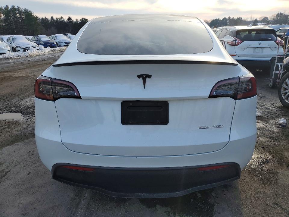 2023 Tesla Model Y მანქანა იყიდება აუქციონზე, vin: 7SAYGDEF6PF758653, აუქციონის ნომერი: 75940825
