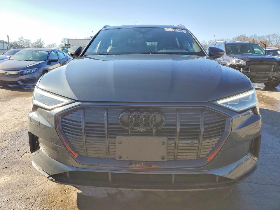 Aukcja sprzedaży 2022 Audi E-tron, vin: WA1LABGE6NB010884, numer aukcji: 77146555