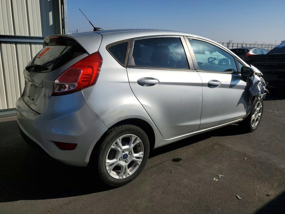 2015 Ford Fiesta მანქანა იყიდება აუქციონზე, vin: 3FADP4EJ6FM111444, აუქციონის ნომერი: 74665605