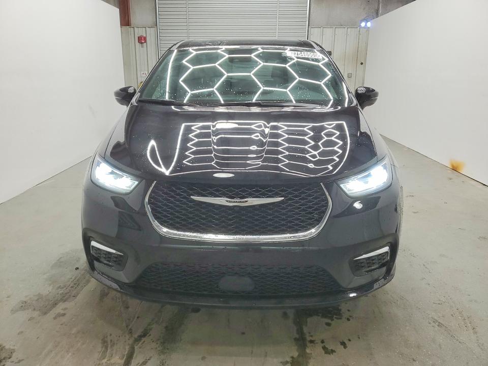 77546965 :رقم المزاد ، 2C4RC1BG9SR577150 vin ، 2025 Chrysler Pacifica S مزاد بيع