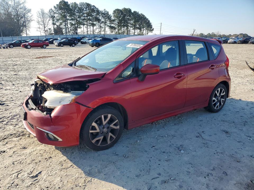 2015 Nissan Versa Note მანქანა იყიდება აუქციონზე, vin: 3N1CE2CP4FL440496, აუქციონის ნომერი: 76795555