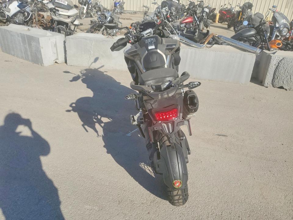 78117815 :رقم المزاد ، SMTP20V42STCC4862 vin ، 2025 Triumph Motorcycle Tiger مزاد بيع