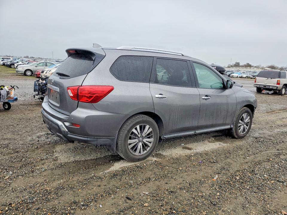 Продажа на аукционе авто 2020 Nissan Pathfinder, vin: 5N1DR2AN0LC624327, номер лота: 76748235