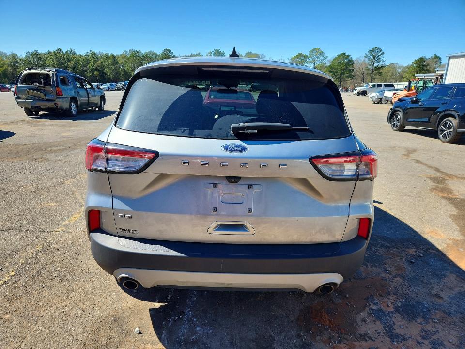 77935155 :رقم المزاد ، 1FMCU0G60NUB88672 vin ، 2022 Ford Escape مزاد بيع