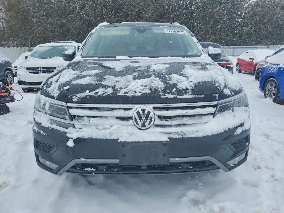 99502035 :رقم المزاد ، 3VV4B7AX6JM146483 vin ، 2018 Volkswagen Tiguan مزاد بيع