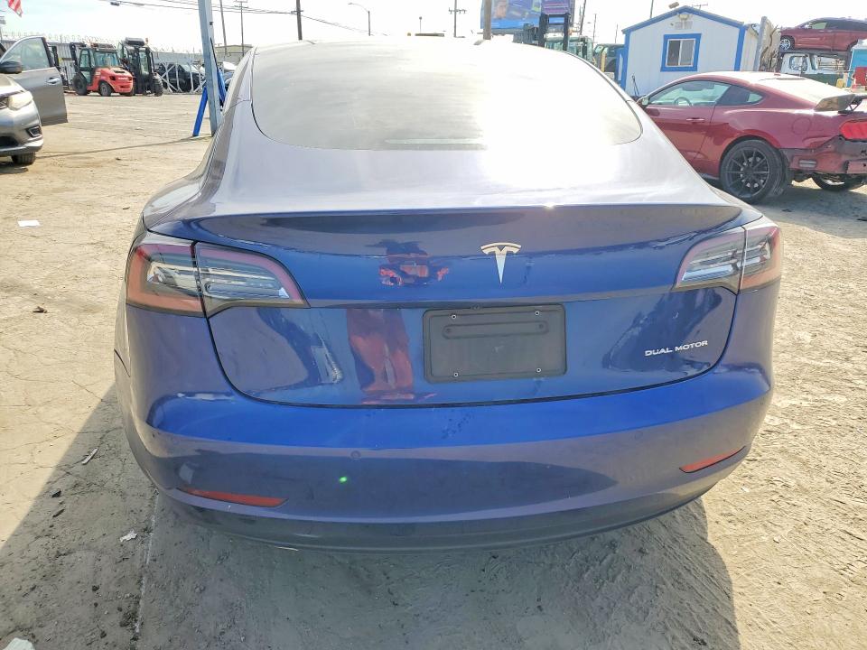 78415925 :رقم المزاد ، 5YJ3E1EB7MF936753 vin ، 2021 Tesla Model 3 مزاد بيع
