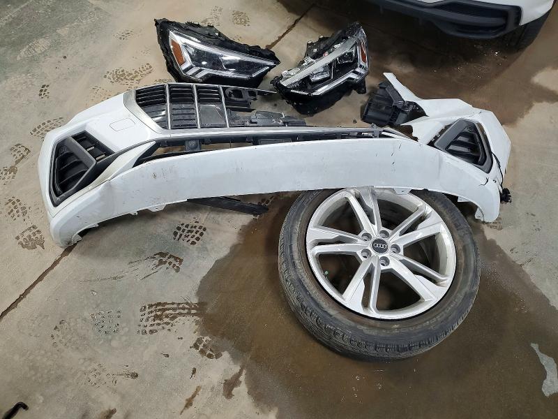 2023 Audi Q3 მანქანა იყიდება აუქციონზე, vin: WA1DECF37P1107597, აუქციონის ნომერი: 79235965