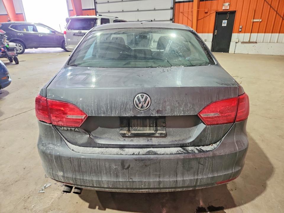77767855 :رقم المزاد ، 3VW2K7AJ9DM427034 vin ، 2013 Volkswagen Jetta مزاد بيع