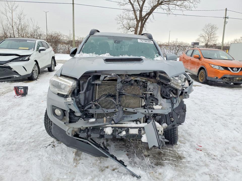 Продаж на аукціоні авто 2021 Toyota Tacoma, vin: 5TFDZ5BN3MX056704, номер лоту: 76196385
