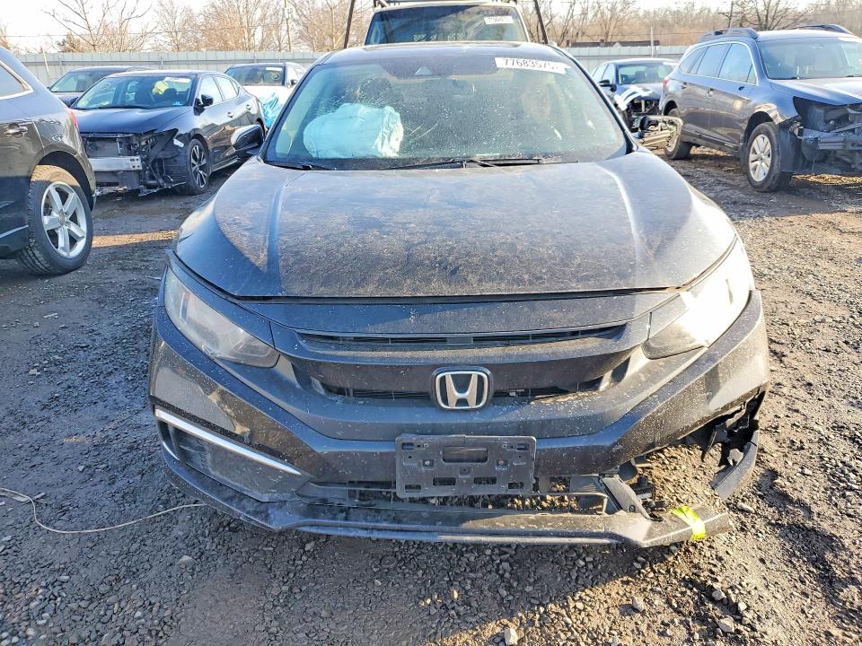 77683575 :رقم المزاد ، 2HGFC2F63KH573046 vin ، 2019 Honda Civic مزاد بيع