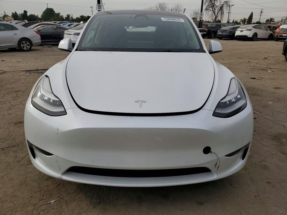 75698035 :رقم المزاد ، 7SAYGDEE5NF433626 vin ، 2022 Tesla Model Y مزاد بيع