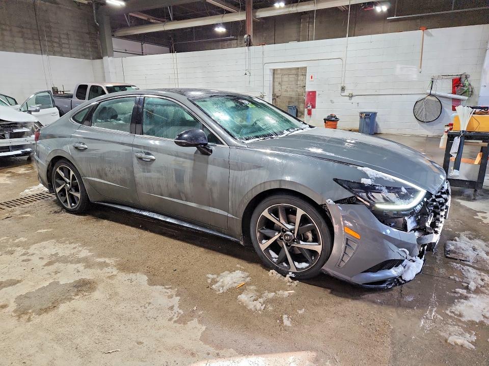 Продажа на аукционе авто 2022 Hyundai Sonata, vin: 5NPEJ4J24NH141805, номер лота: 75841595
