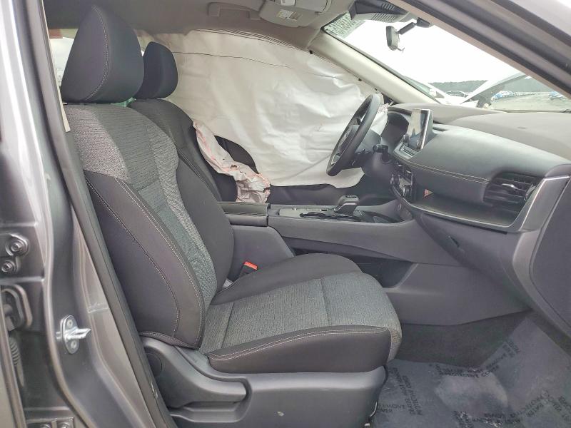2022 Nissan Rogue მანქანა იყიდება აუქციონზე, vin: 5N1BT3BA7NC676390, აუქციონის ნომერი: 76339315