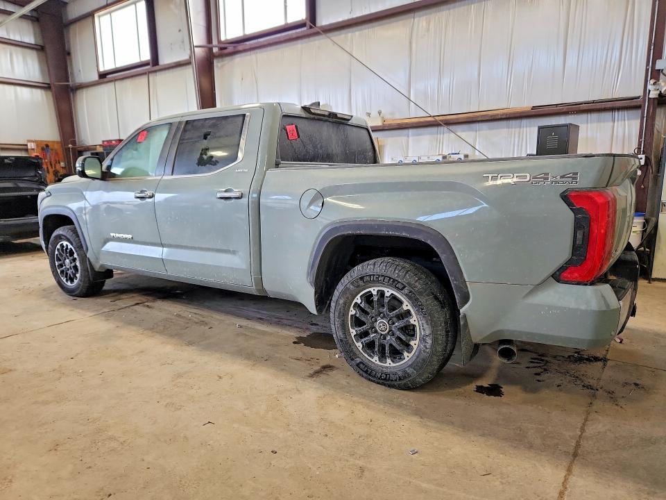 Продажа на аукционе авто 2024 Toyota Tundra, vin: 5TFJA5EC6RX024339, номер лота: 76910675