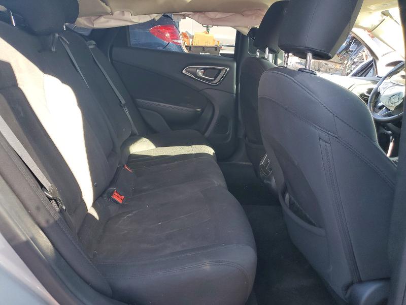 77745225 :رقم المزاد ، 1C3CCCAB3GN127901 vin ، 2016 Chrysler 200 مزاد بيع