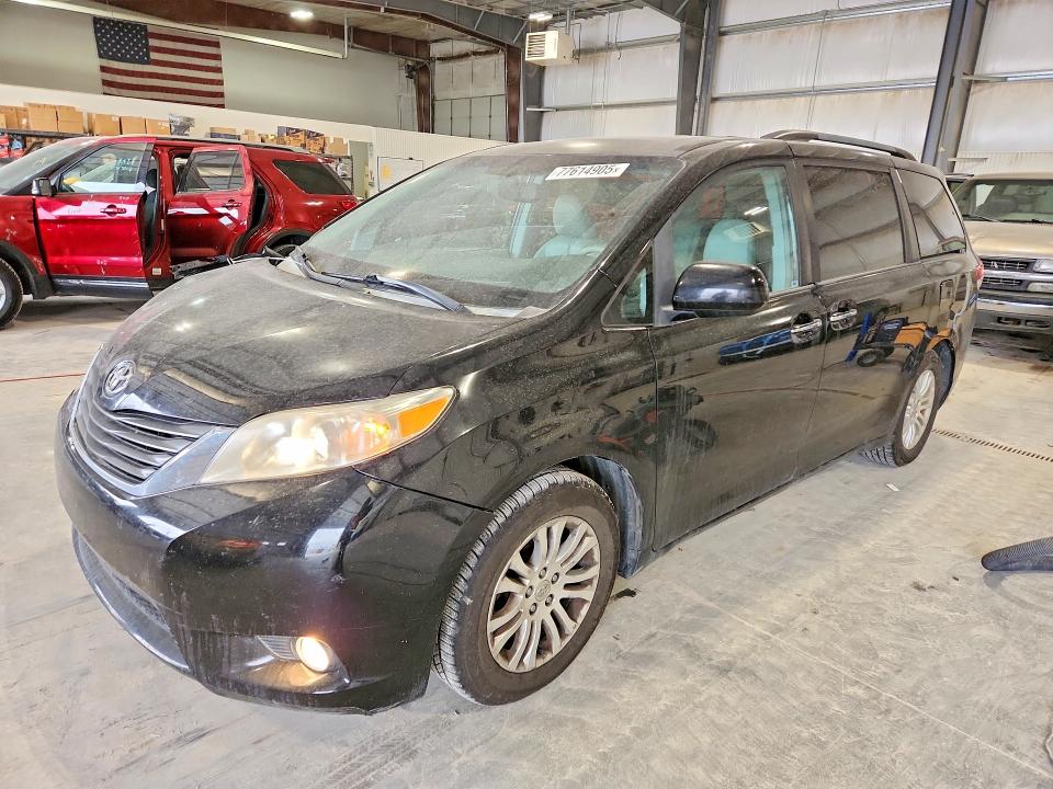 Aukcja sprzedaży 2014 Toyota Sienna, vin: 5TDYK3DC8ES492171, numer aukcji: 77614905