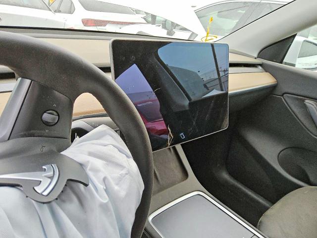 2022 Tesla Model Y მანქანა იყიდება აუქციონზე, vin: 7SAYGAEE7NF364629, აუქციონის ნომერი: 77334005