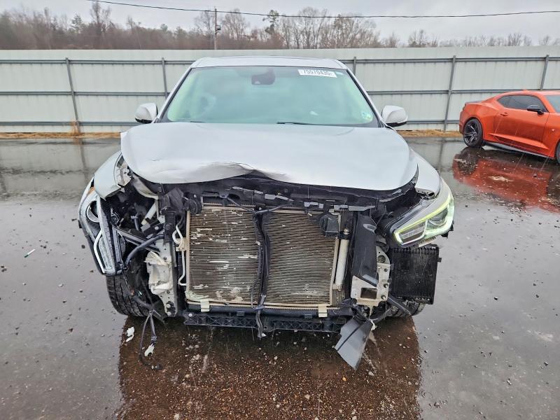 75570435 :رقم المزاد ، 5N1DL0MN4KC511335 vin ، 2019 Infiniti Qx60 Luxe مزاد بيع