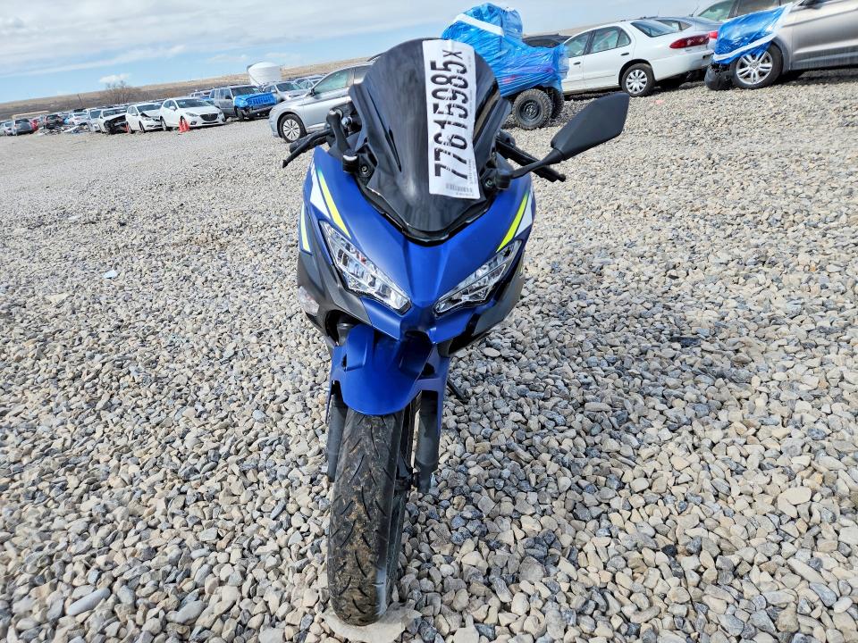 2022 Kawasaki Ex400 მანქანა იყიდება აუქციონზე, vin: JKAEXKG13NDAG7051, აუქციონის ნომერი: 77615985