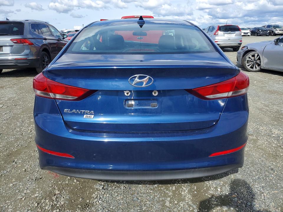 78168735 :رقم المزاد ، 5NPD74LFXHH201617 vin ، 2017 Hyundai Elantra مزاد بيع