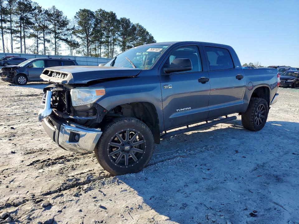 76367405 :رقم المزاد ، 5TFDW5F13FX417304 vin ، 2015 Toyota Tundra مزاد بيع