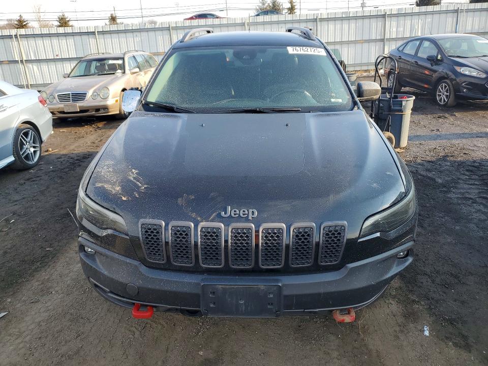 76762725 :رقم المزاد ، 1C4PJMBX3MD182143 vin ، 2021 Jeep Cherokee مزاد بيع