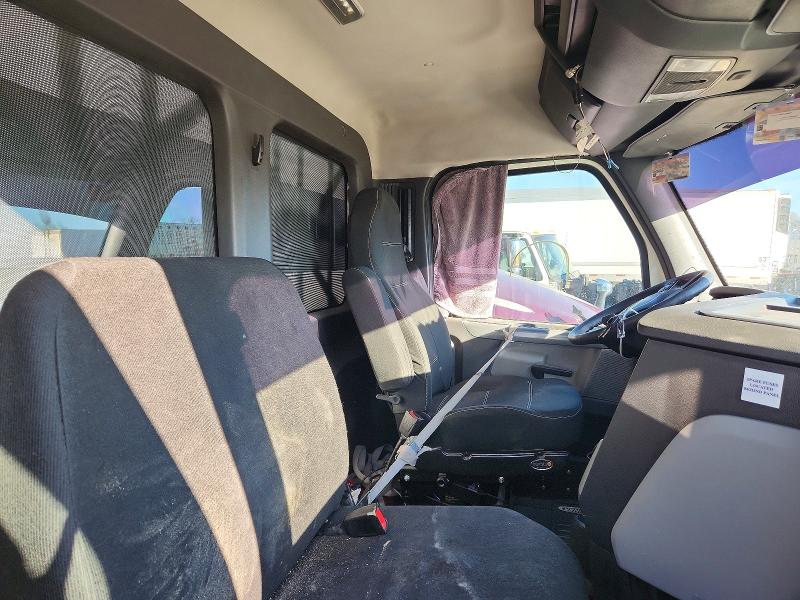 Продаж на аукціоні авто 2018 Freightliner Cascadia 126, vin: 3AKJHLDV8JSJT0996, номер лоту: 73685695