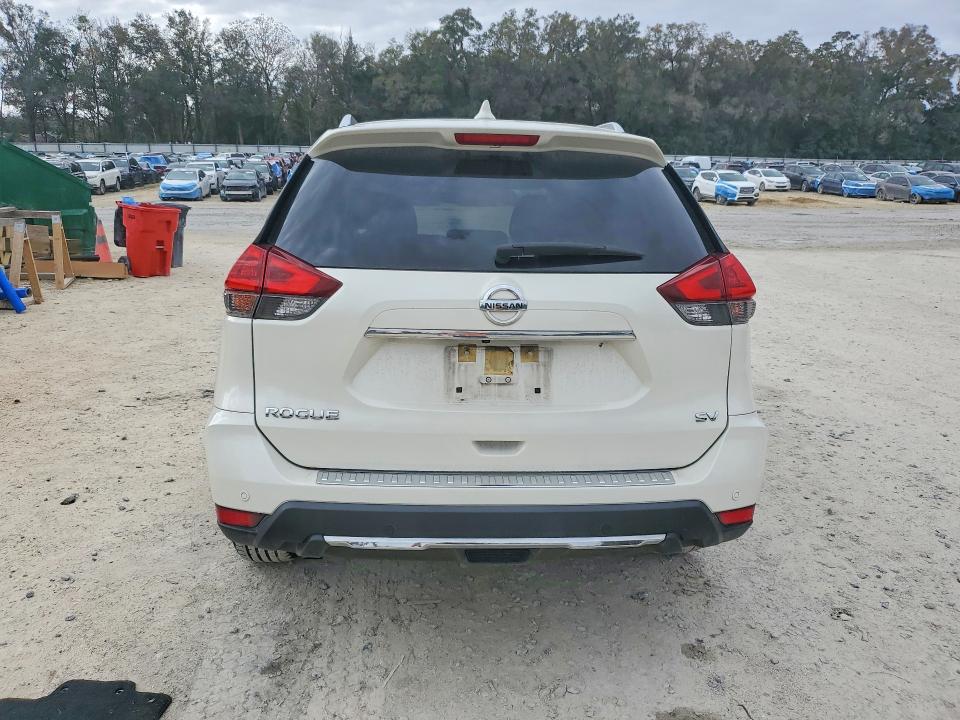 77826775 :رقم المزاد ، JN8AT2MT1LW036586 vin ، 2020 Nissan Rogue مزاد بيع