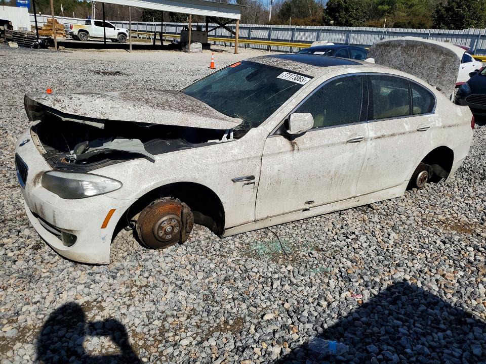 77173065 :رقم المزاد ، WBAFU7C58BC780620 vin ، 2011 Bmw 535 مزاد بيع