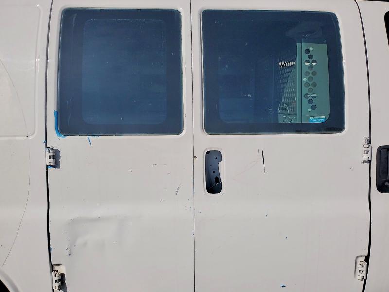 74124595 :رقم المزاد ، 1GCWGFCB7E1132289 vin ، 2014 Chevrolet Express مزاد بيع