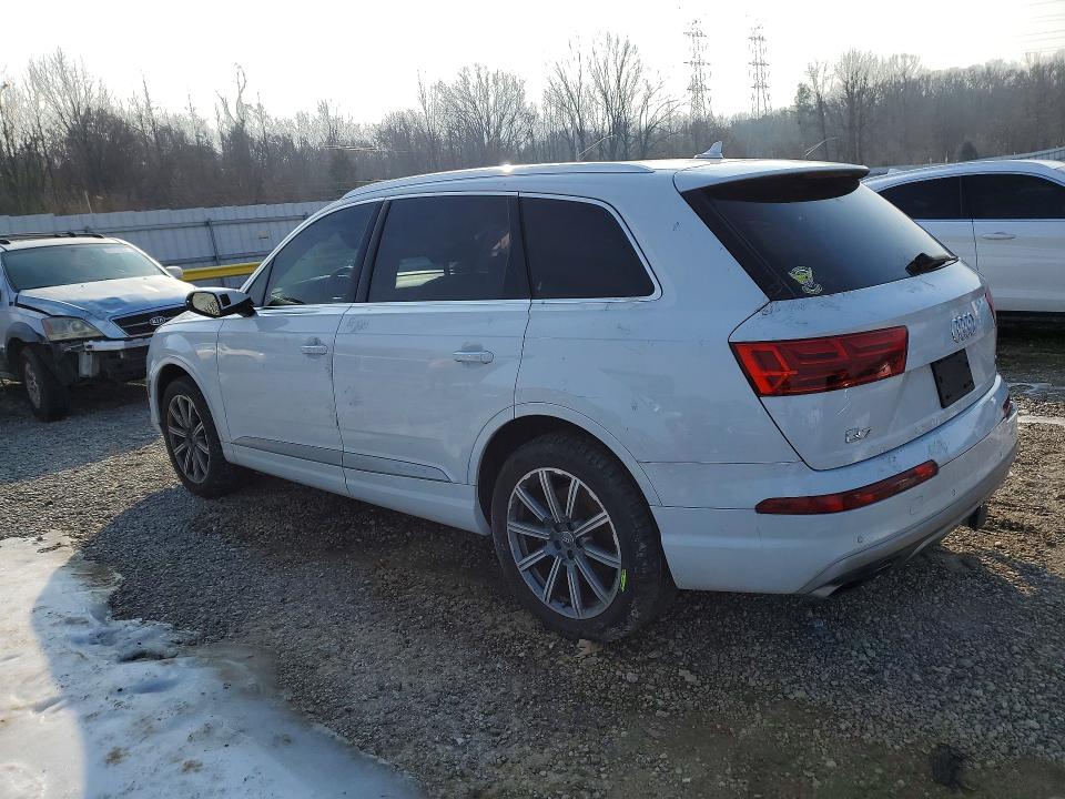 Продажа на аукционе авто 2018 Audi Q7, vin: WA1LHAF78JD043862, номер лота: 74092645