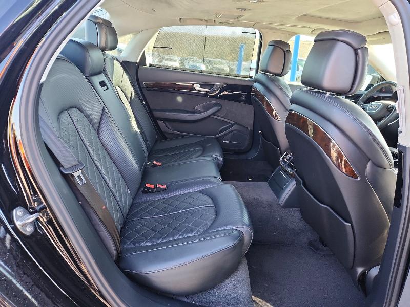 Продаж на аукціоні авто 2015 Audi A8, vin: WAU32AFD4FN022373, номер лоту: 76202215