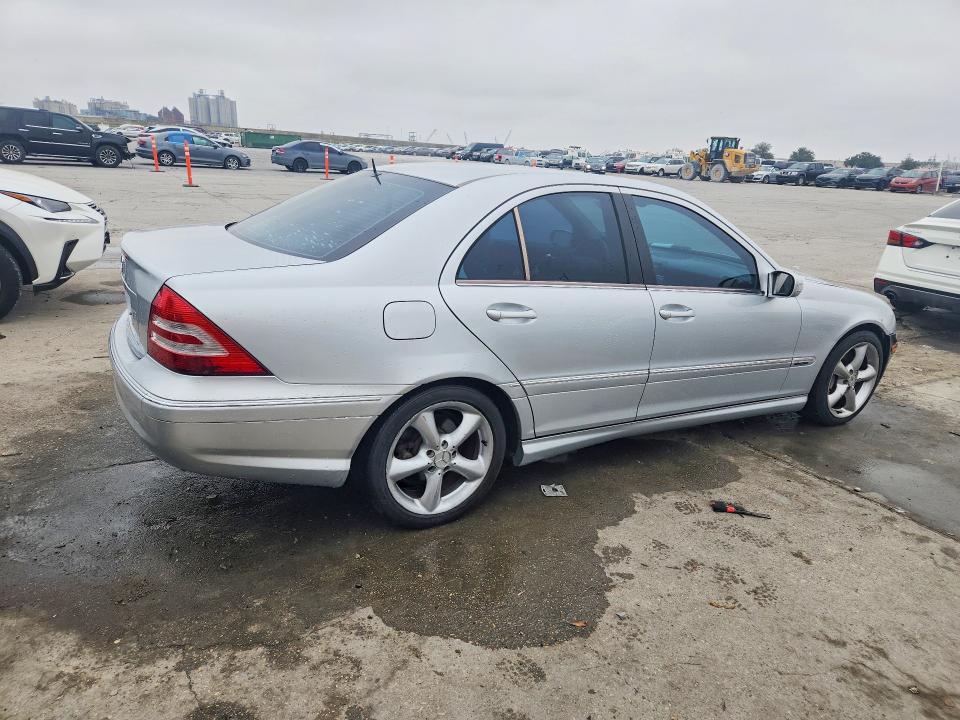 Aukcja sprzedaży 2006 Mercedes-benz C, vin: WDBRF52H96E020327, numer aukcji: 76717025