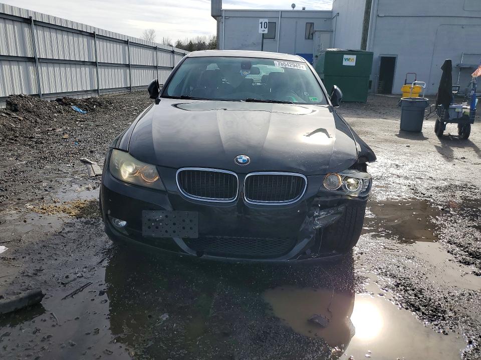 78542945 :رقم المزاد ، WBAPH7G50BNM56004 vin ، 2011 Bmw 328 مزاد بيع