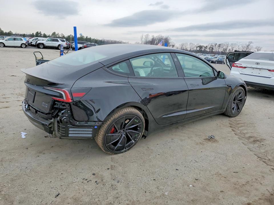 78111115 :رقم المزاد ، 5YJ3E1ET4SF122436 vin ، 2025 Tesla Model 3 مزاد بيع