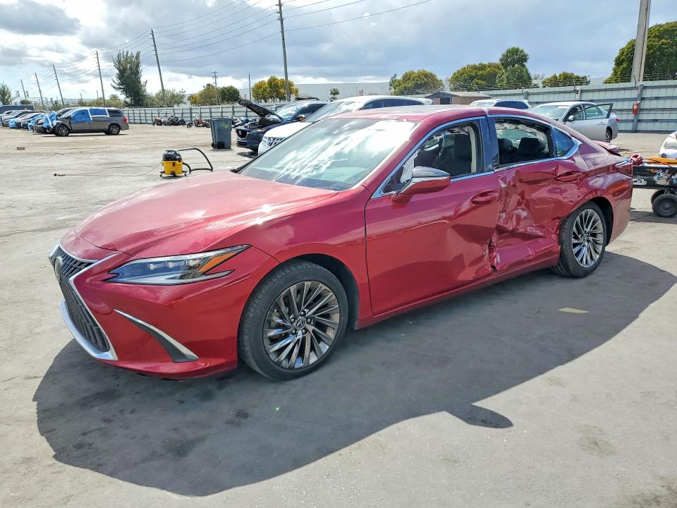 77769125 :رقم المزاد ، 58AFA1C11RU040177 vin ، 2024 Lexus Es 300h مزاد بيع
