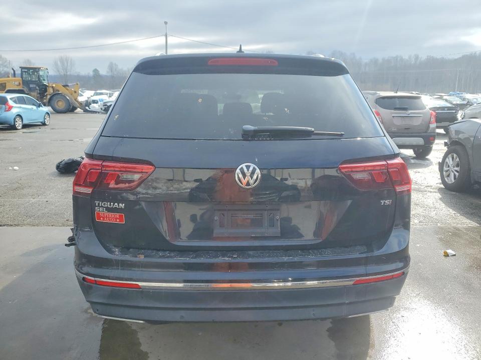 Auction sale of the 2018 Volkswagen Tiguan, vin: 3VV5B7AX0JM002058, lot number: 75652295