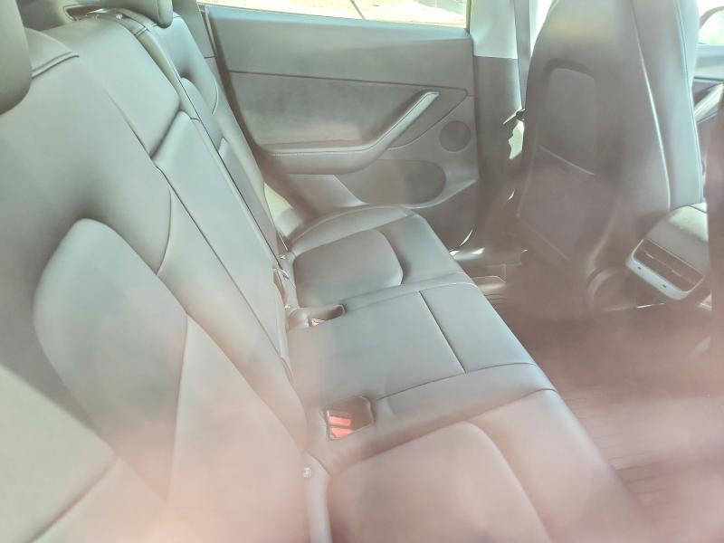 Продажа на аукционе авто 2021 Tesla Model Y, vin: 5YJYGDEE3MF260751, номер лота: 76931955