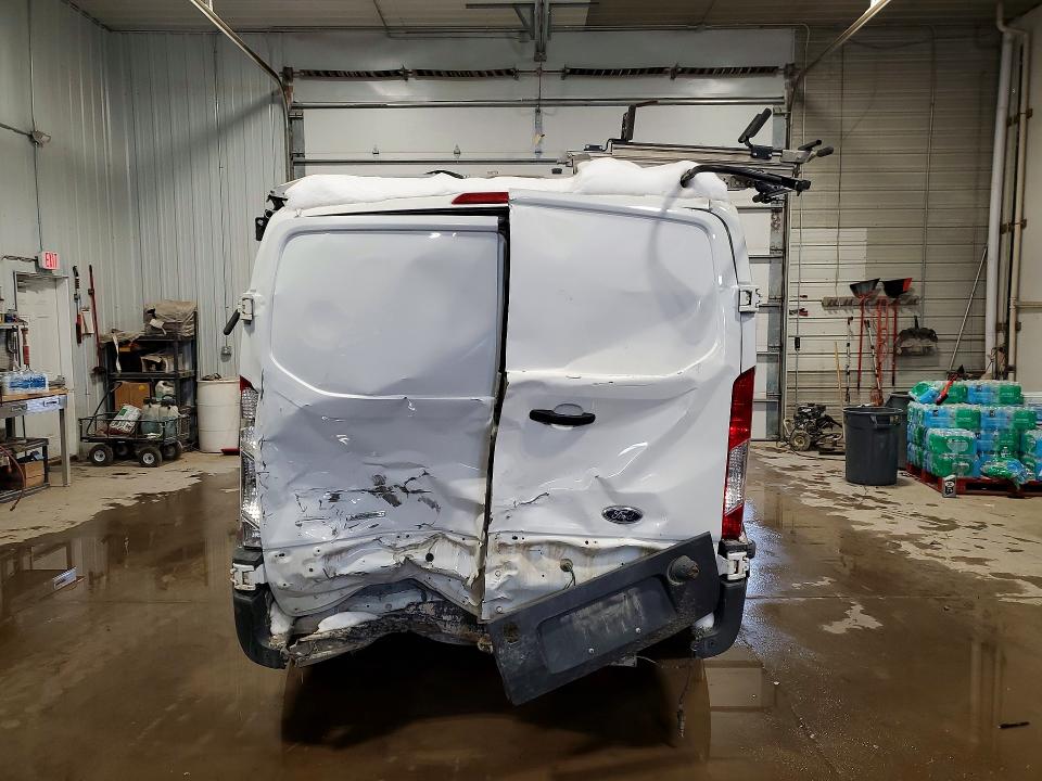 76432075 :رقم المزاد ، 1FTYE2YM3HKB54743 vin ، 2017 Ford Transit مزاد بيع