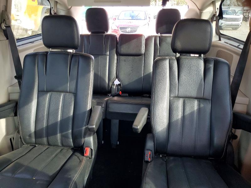 76923265 :رقم المزاد ، 2C4RC1CG2DR512318 vin ، 2013 Chrysler Town & Country مزاد بيع