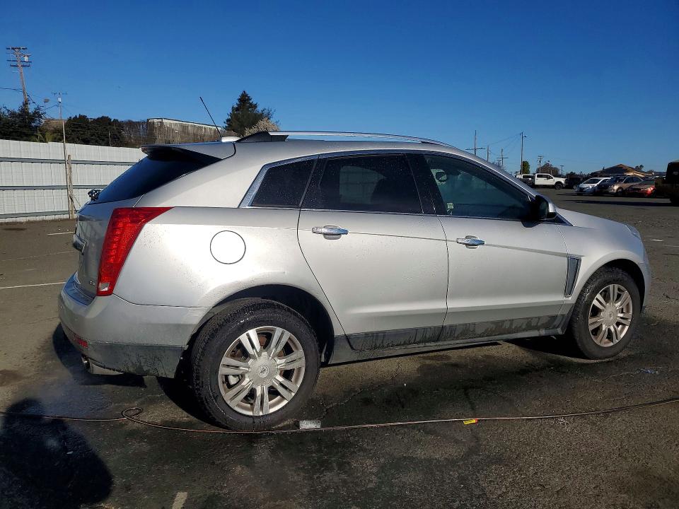 75816545 :رقم المزاد ، 3GYFNBE37GS541232 vin ، 2016 Cadillac Srx مزاد بيع