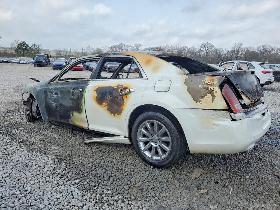 2011 Chrysler 300 მანქანა იყიდება აუქციონზე, vin: 2C3CA5CG2BH581102, აუქციონის ნომერი: 77868725