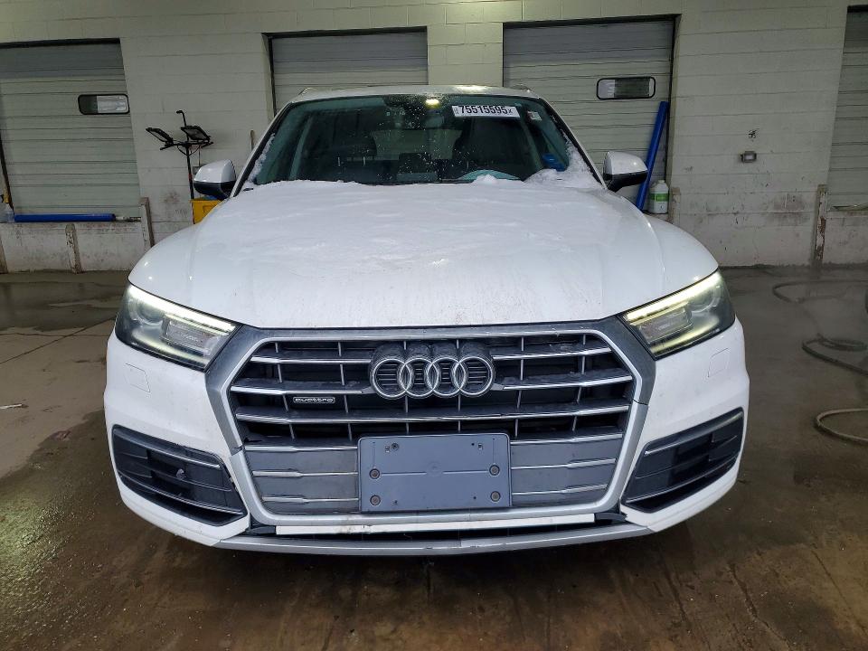75515595 :رقم المزاد ، WA1ANAFY4J2007980 vin ، 2018 Audi Q5 Premium مزاد بيع